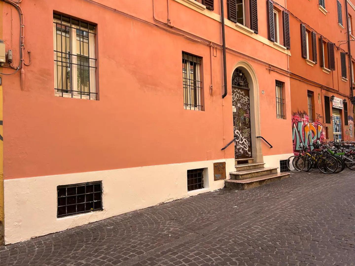 Oasis In The Centre Of Bologna Apartment Ngoại thất bức ảnh