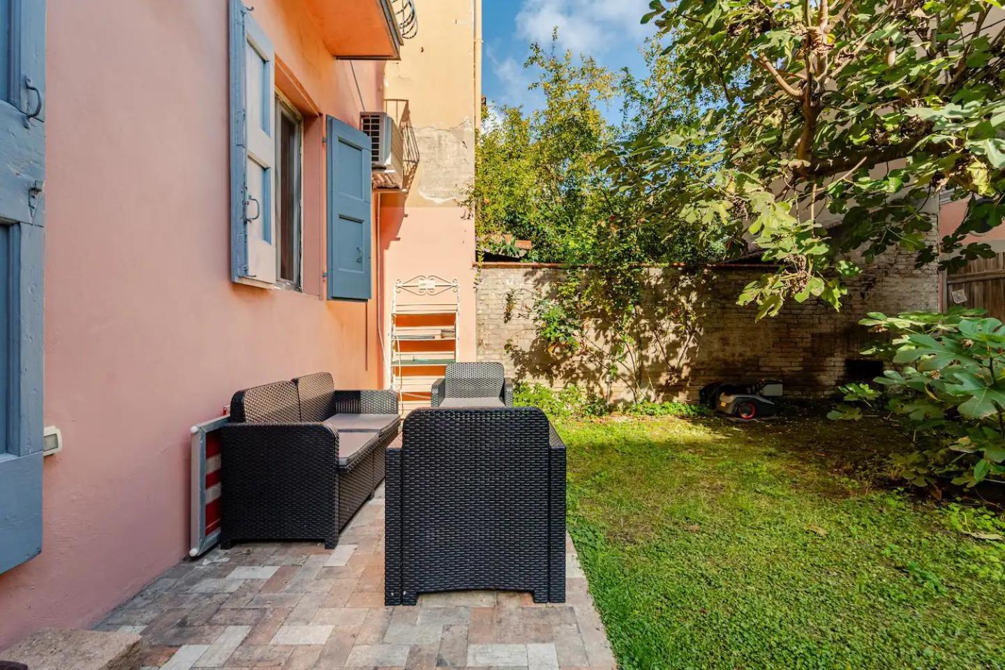 Oasis In The Centre Of Bologna Apartment Ngoại thất bức ảnh