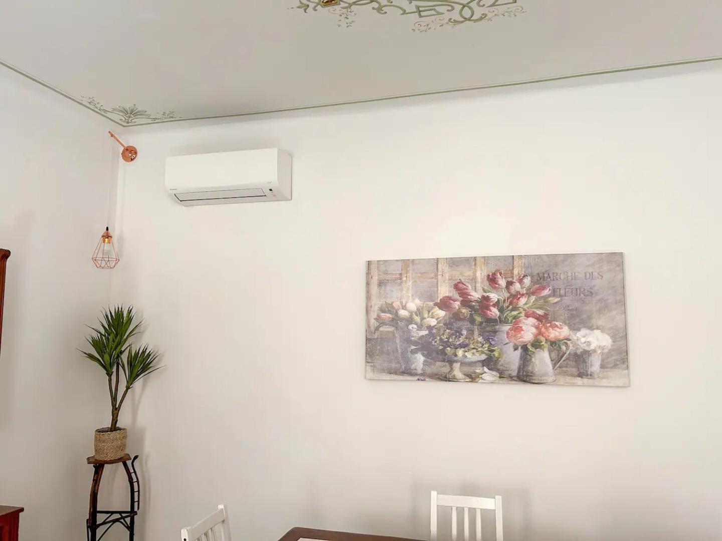 Oasis In The Centre Of Bologna Apartment Ngoại thất bức ảnh