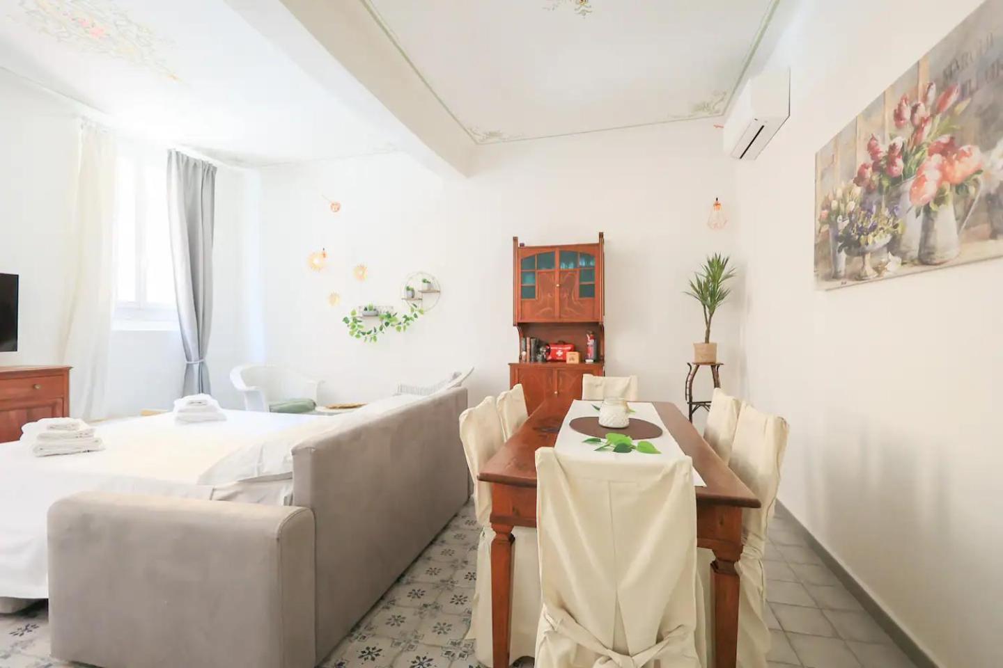 Oasis In The Centre Of Bologna Apartment Ngoại thất bức ảnh