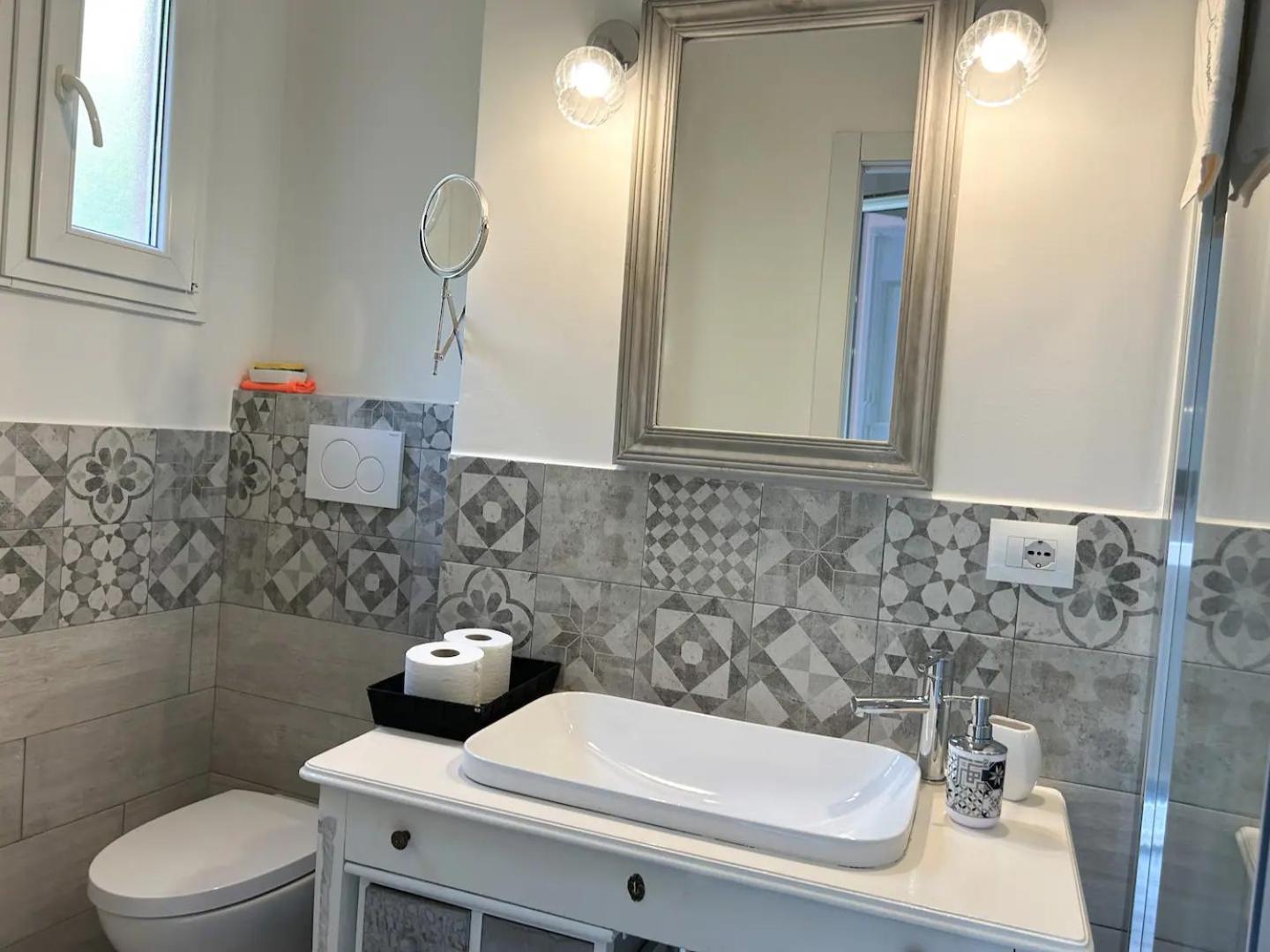 Oasis In The Centre Of Bologna Apartment Ngoại thất bức ảnh