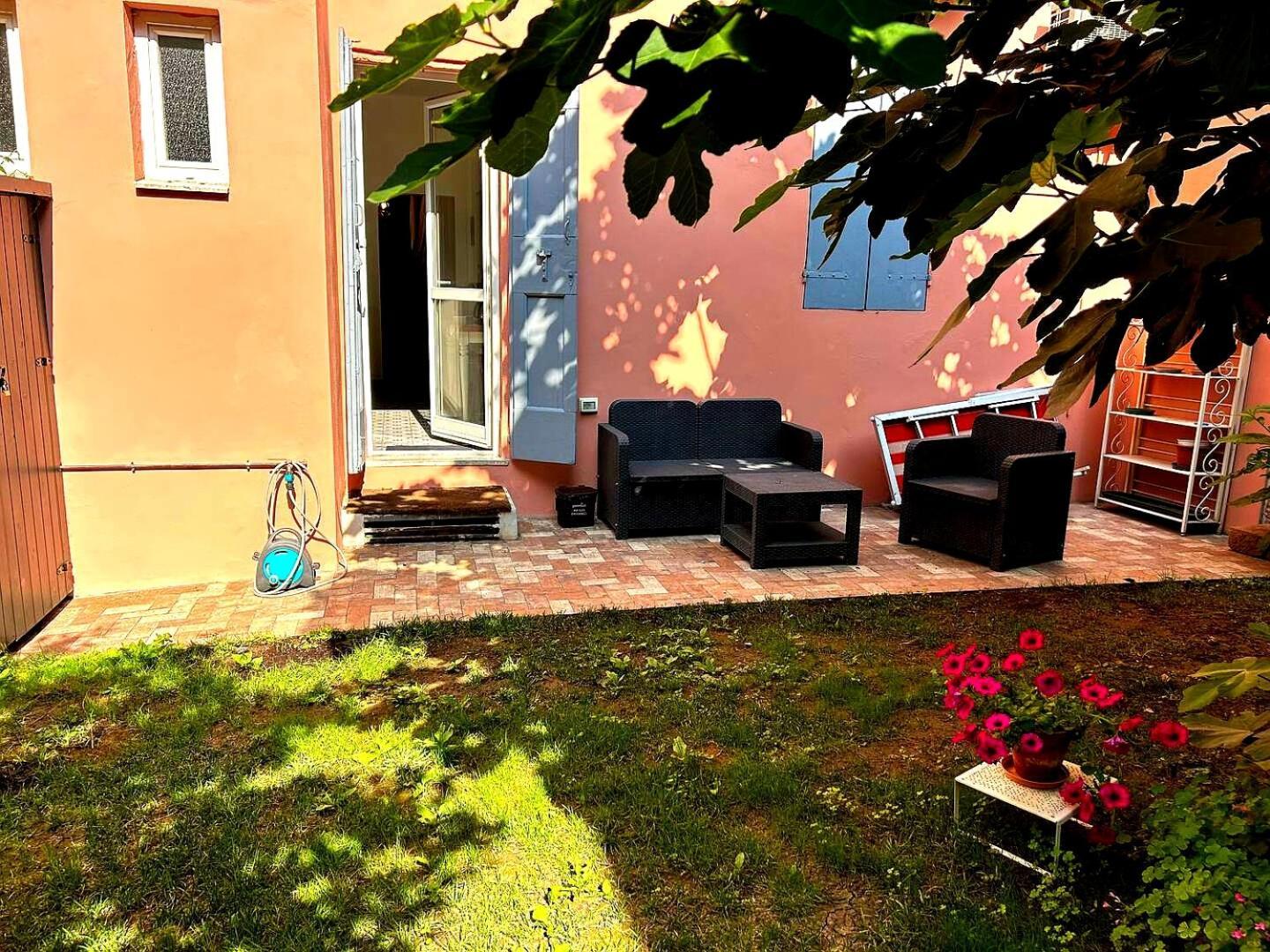 Oasis In The Centre Of Bologna Apartment Ngoại thất bức ảnh